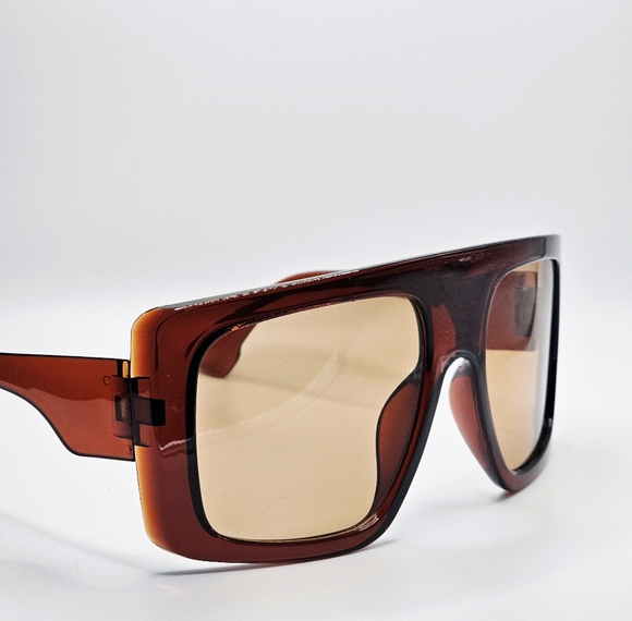 Solaris Shield - Picture 3 of 6